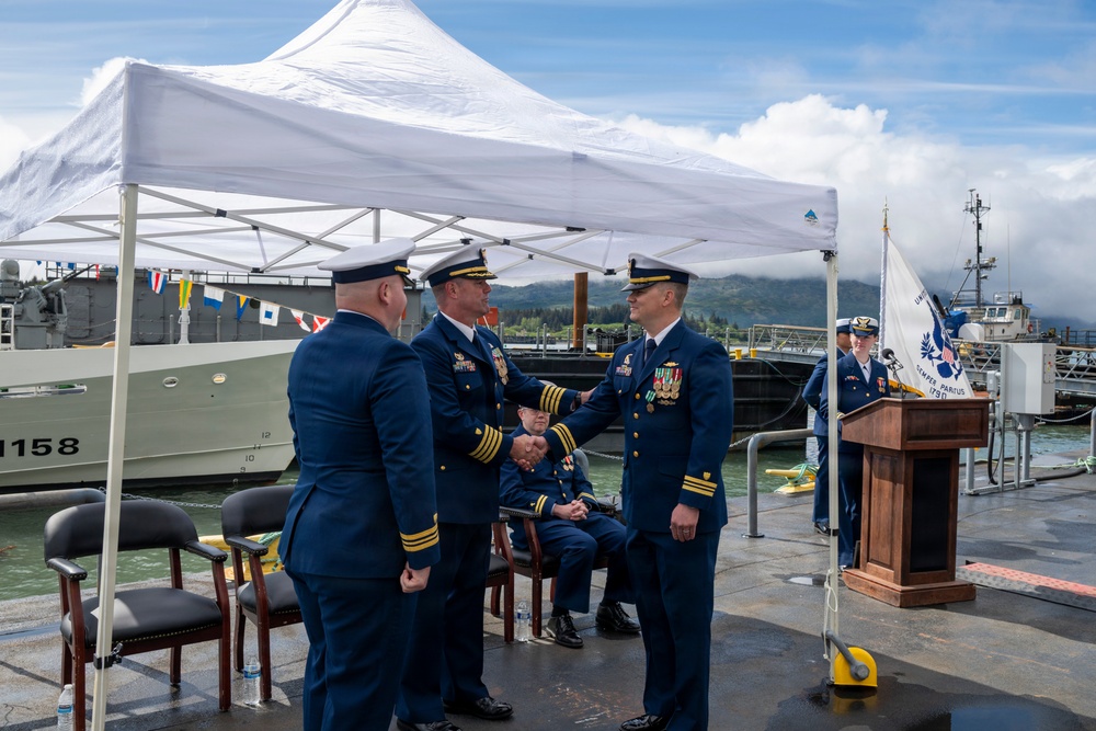 Coast Guard conducts change of command for Coast Guard Cutter John Witherspoon (WPC 1158)
