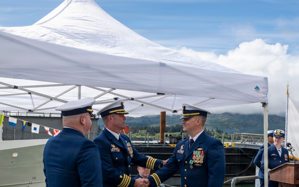 Coast Guard conducts change of command for Coast Guard Cutter John Witherspoon (WPC 1158)