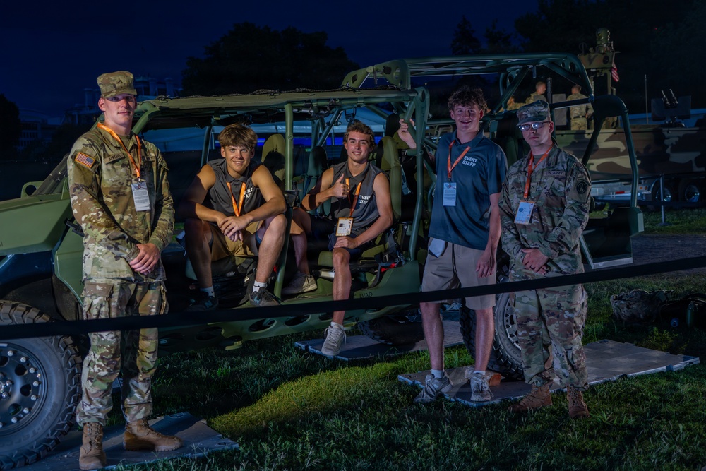 UFC Freedom 250 brings athletes, service members and fans together in Washington, D.C.