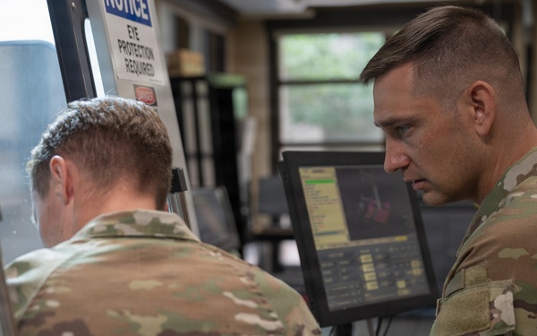 Iron Foundry Soldiers attend UTEP course