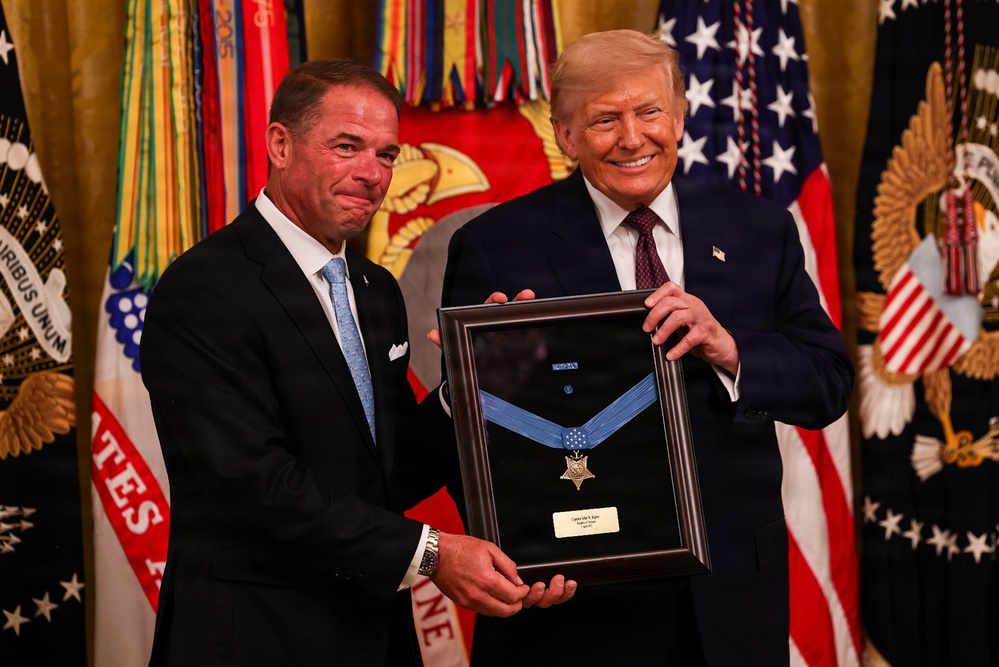 Two Marine Corps Legends Awarded Medal of Honor, Inducted into Hall of Heroes
