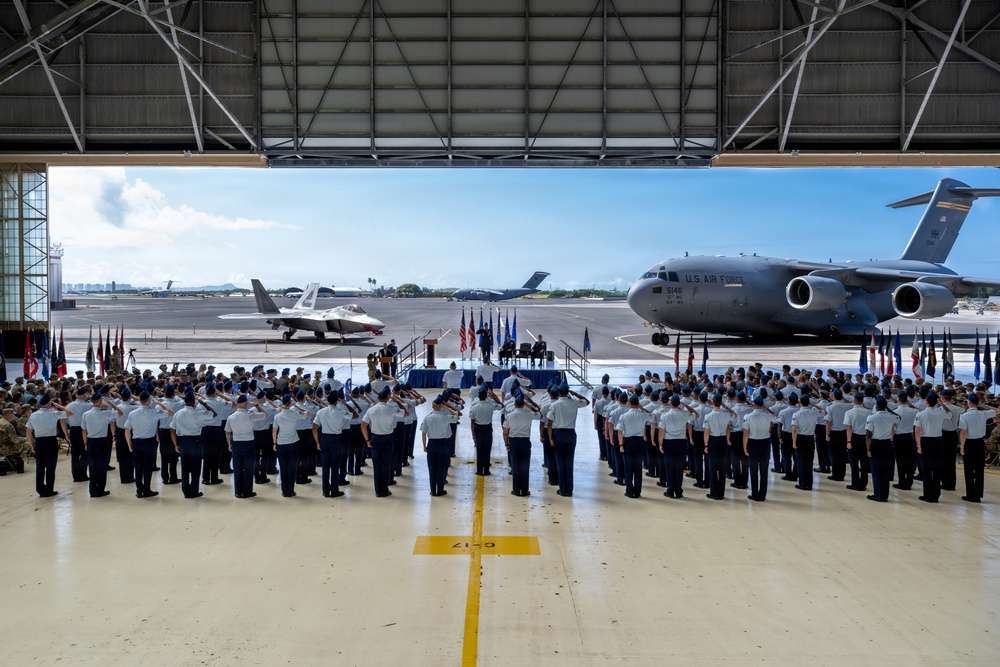 15th Wing welcomes new wing commander