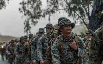 Taking the High Ground: Marines and Sailors with H&amp;S Company, 7th ESB Participate in a 5k Hike