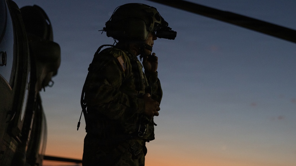 3-501st prepares for night aerial monitoring mission