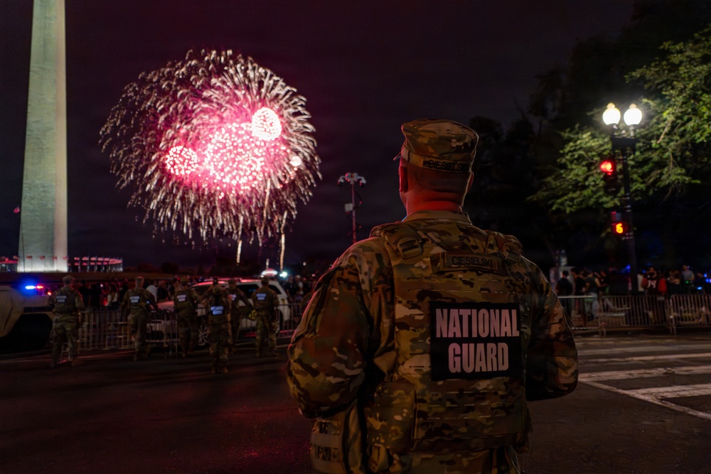 Mississippi National Guardsmen patrol during UFC Freedom 250 in front of the White House