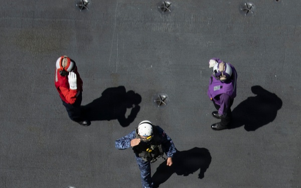 George Washington Hosts Japan Surface Warfare Group 2