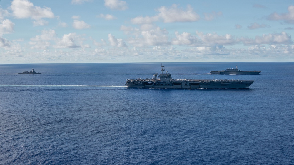 George Washington Operates Alongside JMSDF