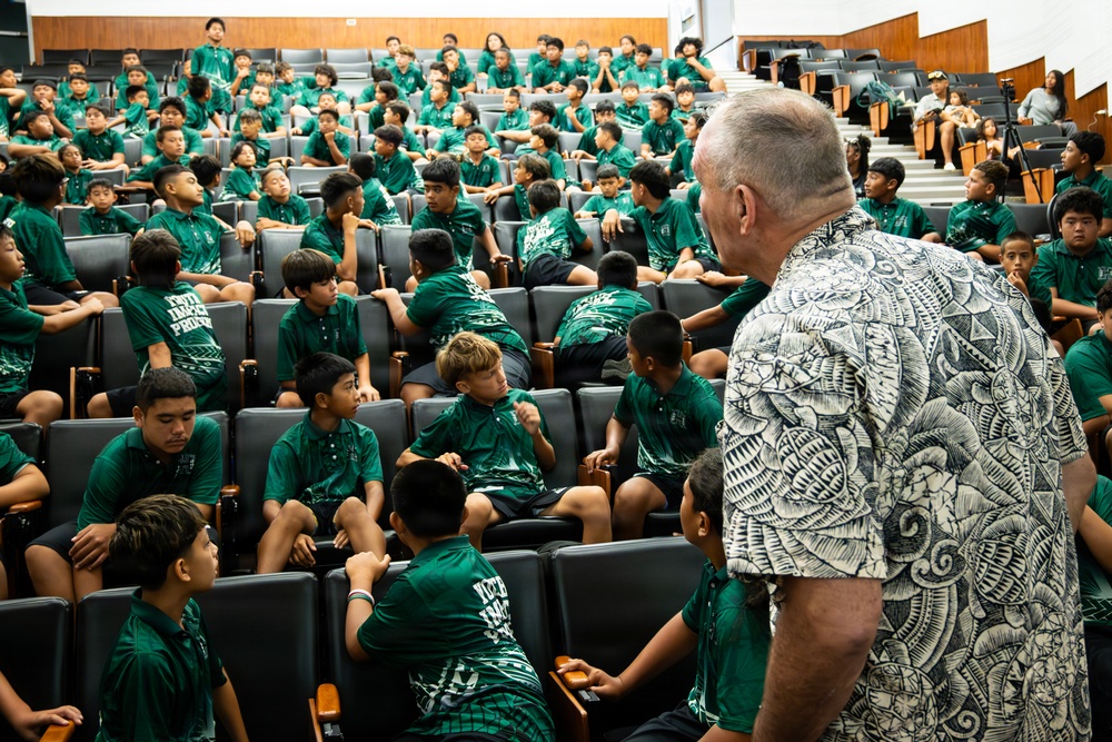 94th Army Air and Missile Defense Command Soldiers volunteer at the Youth Impact Program