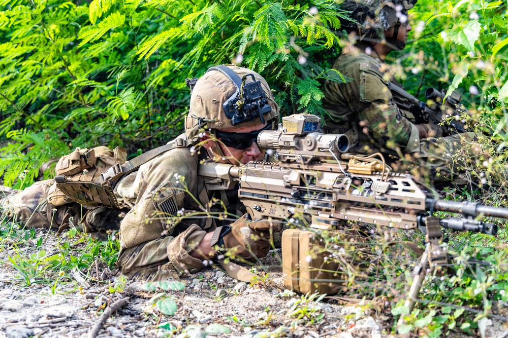 25th Infantry Division Conducts Joint Air Assault On Calayan Island