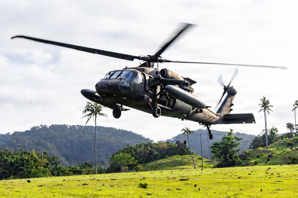 25th Infantry Division Conducts Joint Air Assault On Calayan Island
