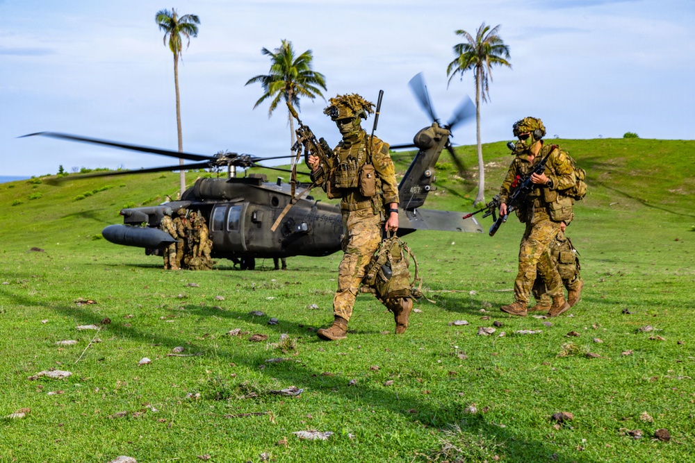 25th Infantry Division Conducts Joint Air Assault On Calayan Island