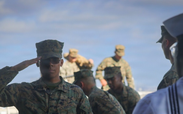 15th Marine Expeditionary Unit boards USS Essex