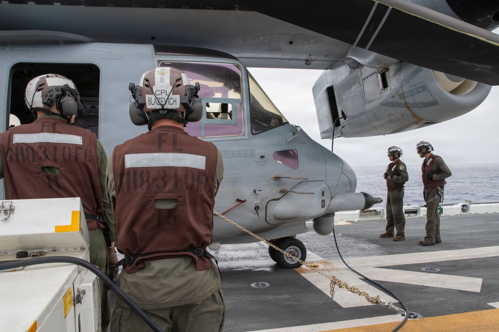 U.S. Marines, Sailors conduct deck landing qualifications aboard USS Essex