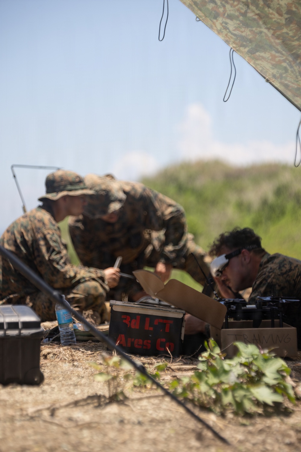 3rd Littoral Combat Team Marines train with attack drones in the Philippines