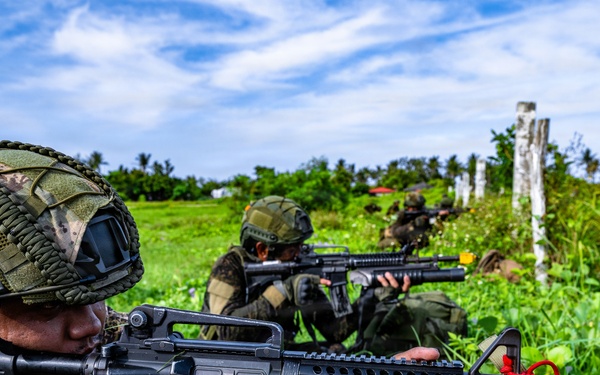 SALAKNIB 2026: 2-27 Conducts Joint Air Assault at Calayan Island