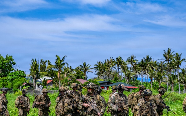 SALAKNIB 2026: 2-27 Conducts Joint Air Assault at Calayan Island