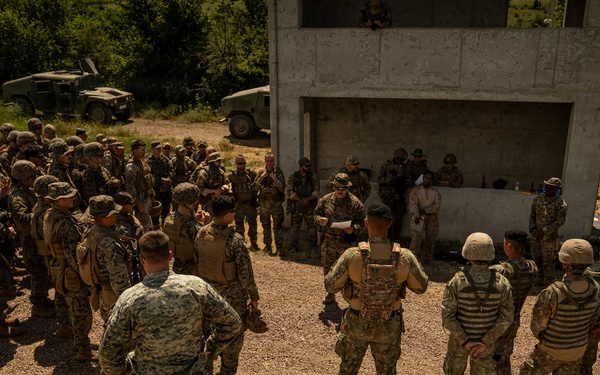 U.S. Marines, Romanian, Moldovan forces conduct M240B machine gun range in Romania