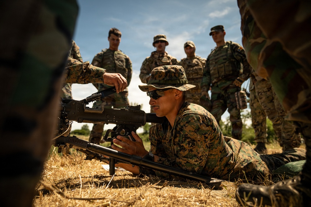 U.S. Marines, Romanian, Moldovan forces conduct M240B machine gun range in Romania