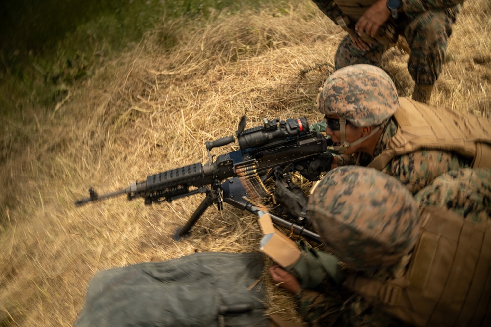 U.S. Marines, Romanian, Moldovan forces conduct M240B machine gun range in Romania
