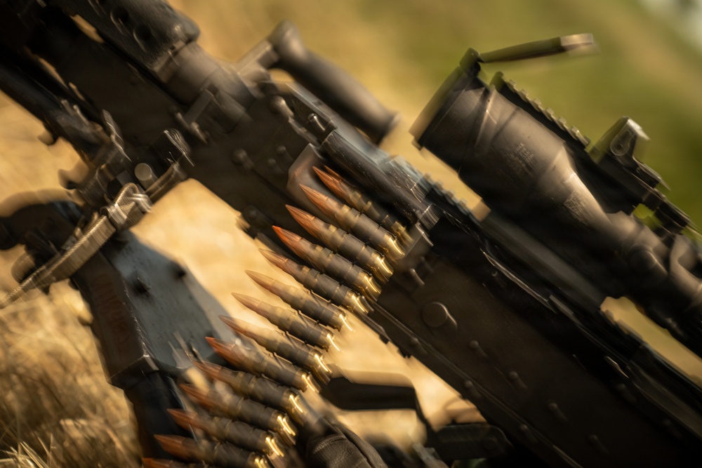 U.S. Marines, Romanian, Moldovan forces conduct M240B machine gun range in Romania