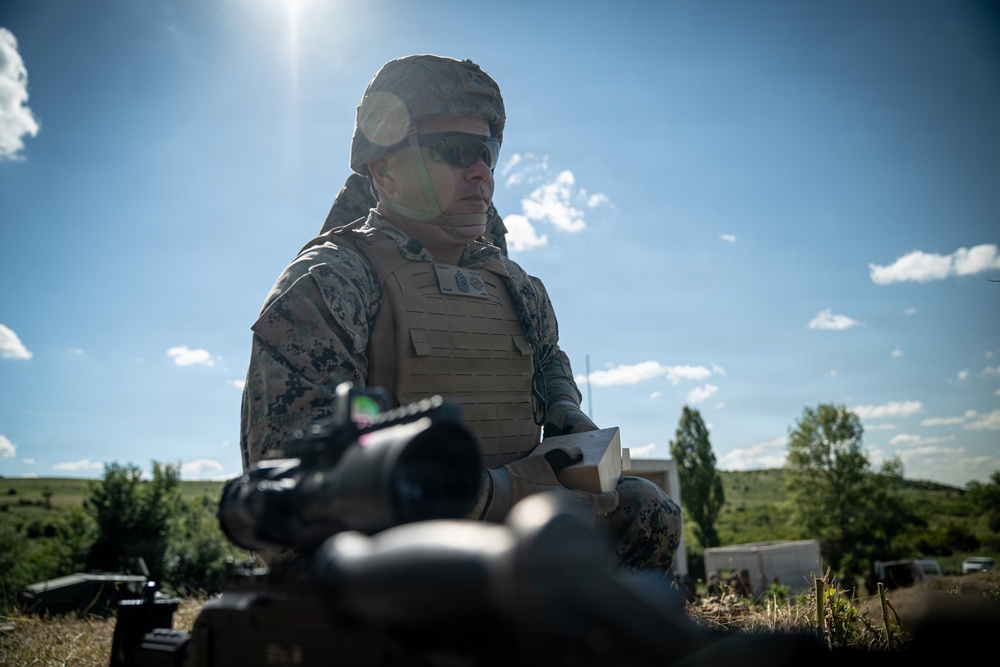 U.S. Marines, Romanian, Moldovan forces conduct M240B machine gun range in Romania