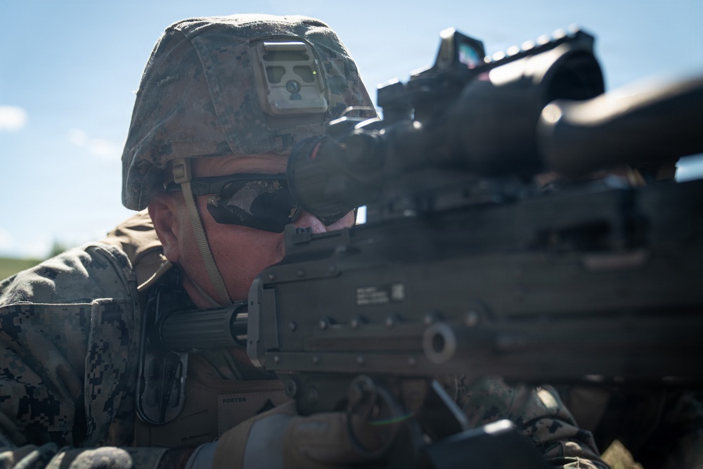 U.S. Marines, Romanian, Moldovan forces conduct M240B machine gun range in Romania