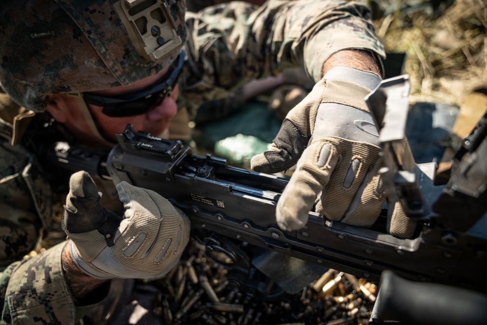 U.S. Marines, Romanian, Moldovan forces conduct M240B machine gun range in Romania