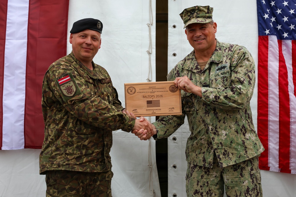 22 NCR Commodore Presents Award during BALTOPS 2026