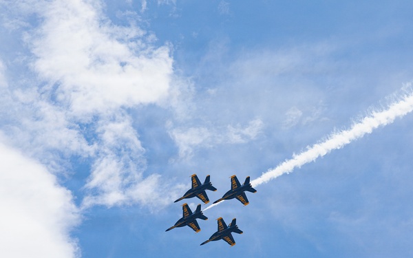 The Blue Angels prepare for Naval Air Station Patuxent River Air Show