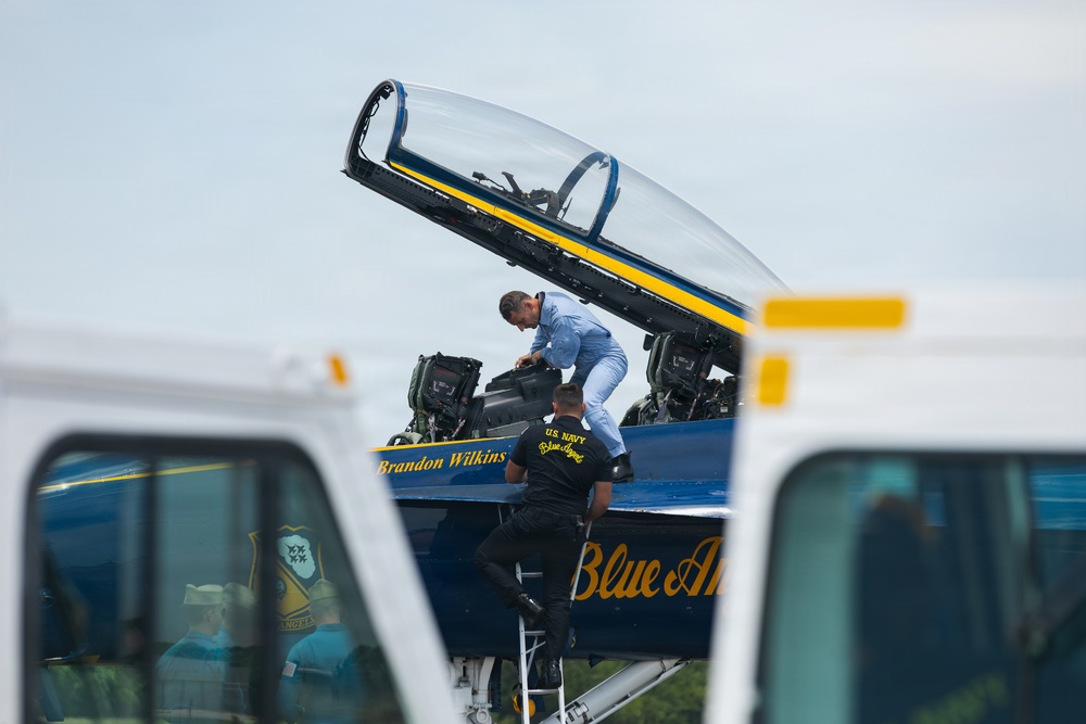 The Blue Angels prepare for Naval Air Station Patuxent River Air Show