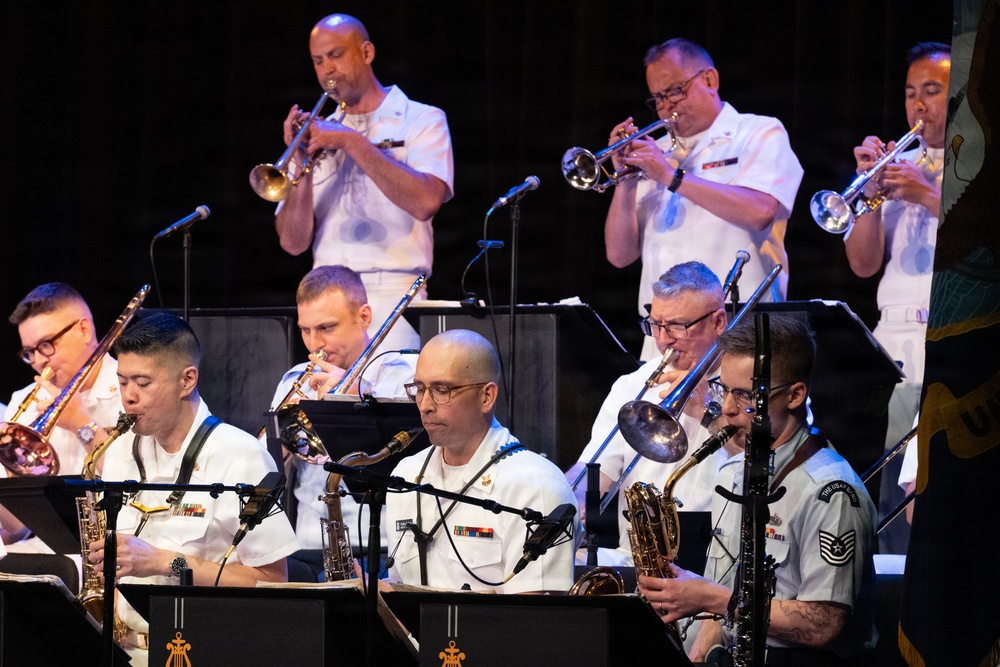 U.S. Navy Band Commodores at Manchester Craftsman's Guild