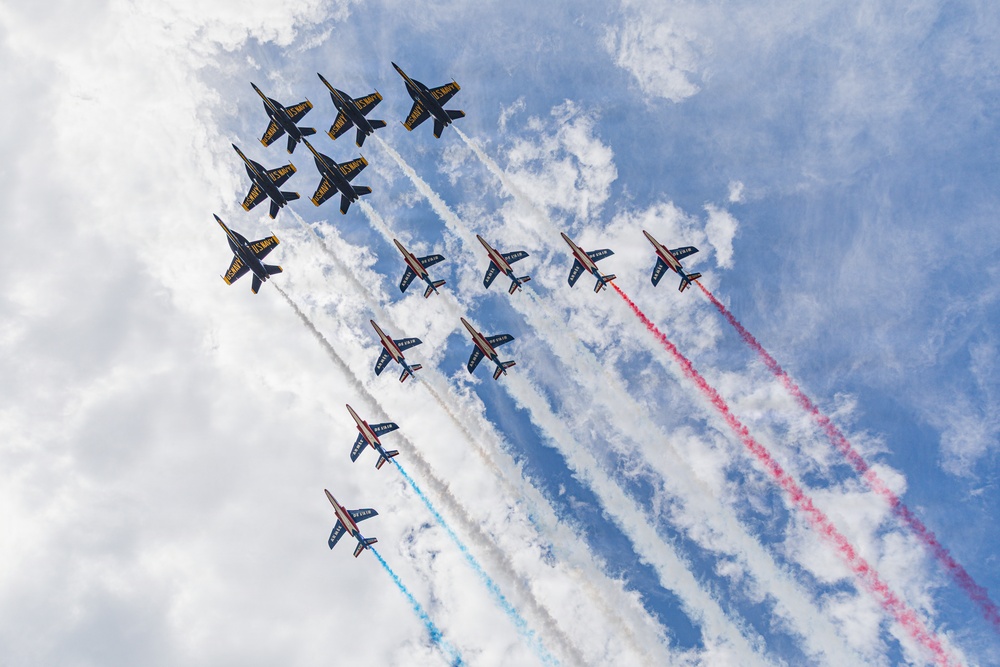The Blue Angels prepare for Naval Air Station Patuxent River Air Show