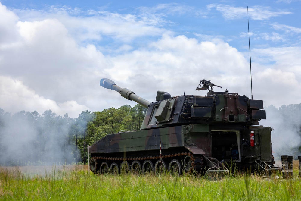 Fleet Exercise 250 | U.S. Marines with 10th Marine Regiment and Spanish marines conduct an artillery range