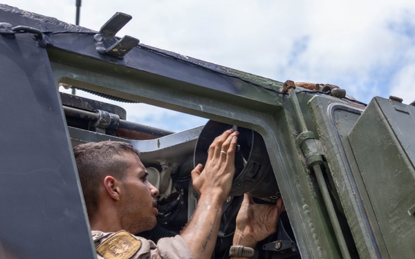 Fleet Exercise 250 | U.S. Marines with 10th Marine Regiment and Spanish marines conduct an artillery range