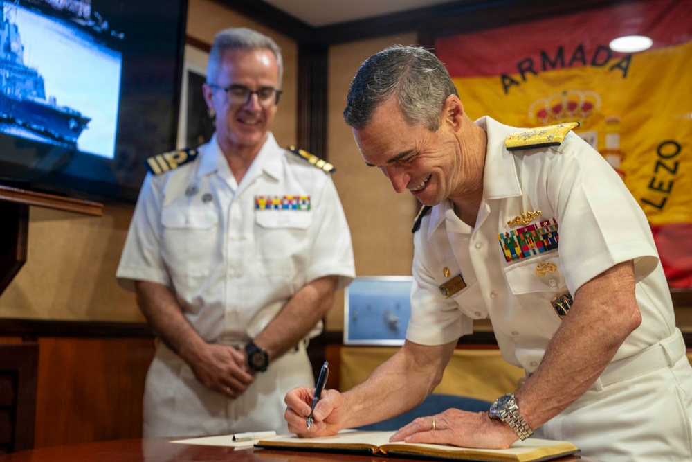 Commander, U.S. 2nd Fleet Visits Spanish Ships at Naval Station Norfolk