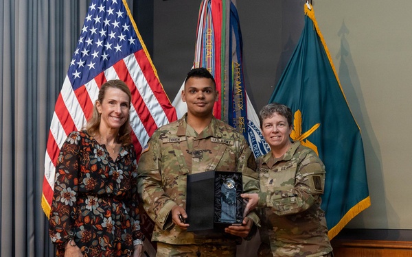 NJNG NCO wins Army’s Inaugural Communicator of the Year Award