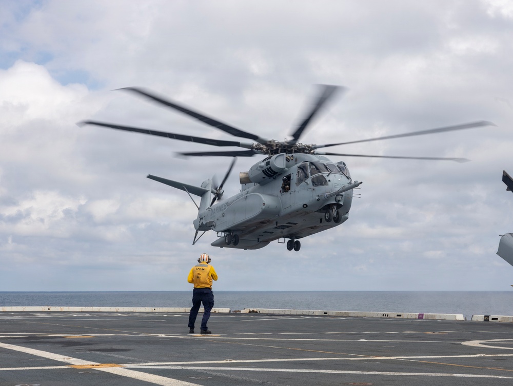 26th Marine Expeditionary Unit’s Type Commanders Amphibious Training | HMH-461 cross decks from the USS Arlington to the USS Kearsarge