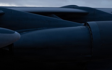 B-52H Stratofortress lands to support U.S. Central Command