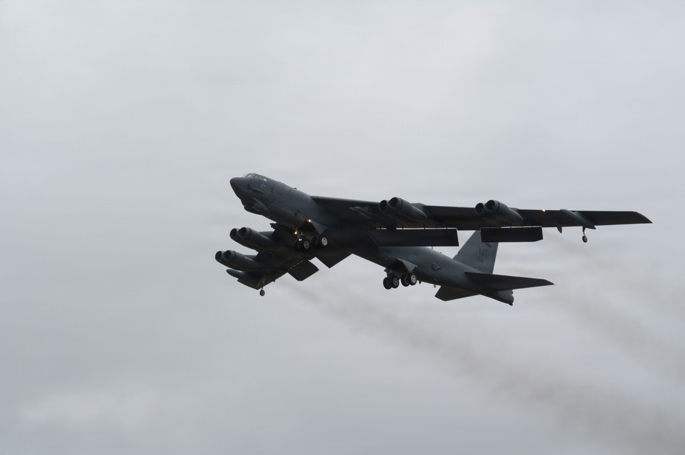 B-52H Stratofortress takes off in support of U.S. Central Command