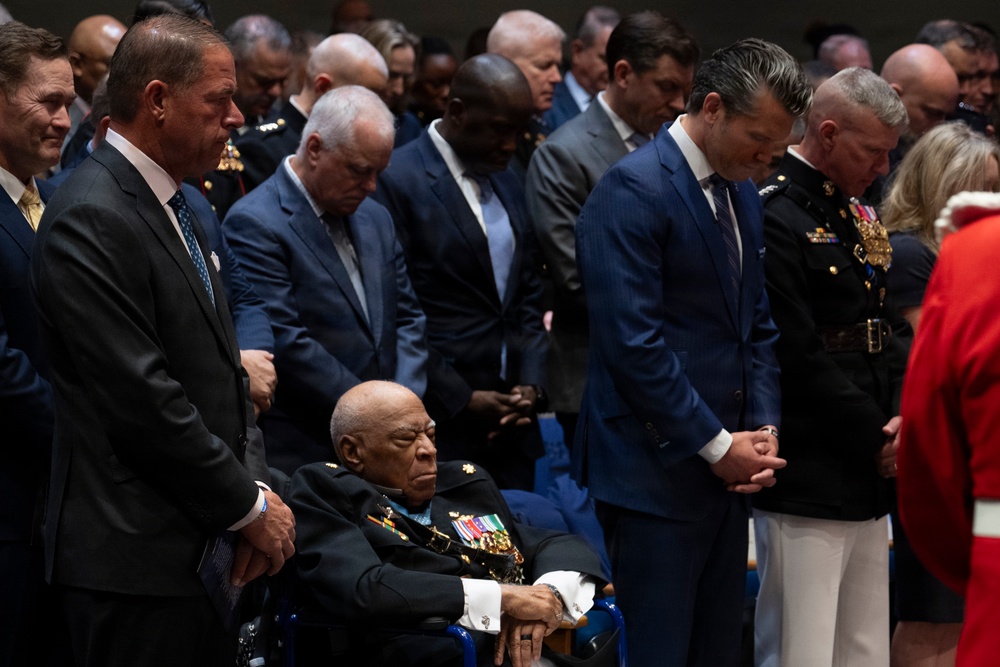 SecWar Hosts Medal of Honor Induction Ceremony