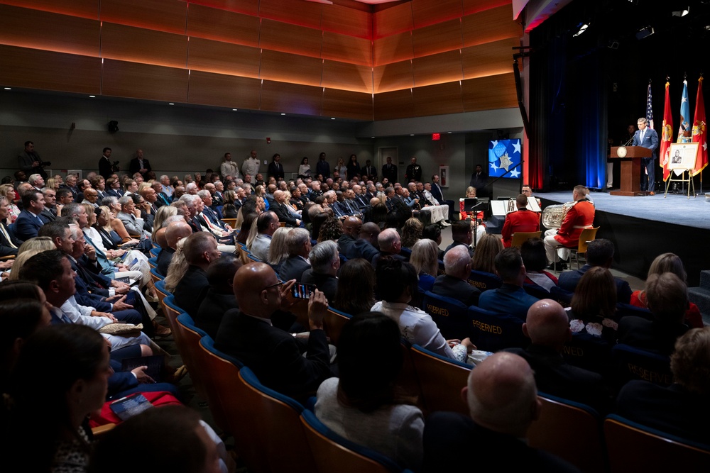 SecWar Hosts Medal of Honor Induction Ceremony