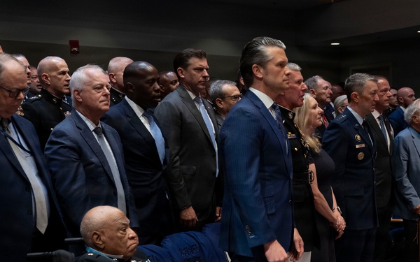 SecWar Hosts Medal of Honor Induction Ceremony