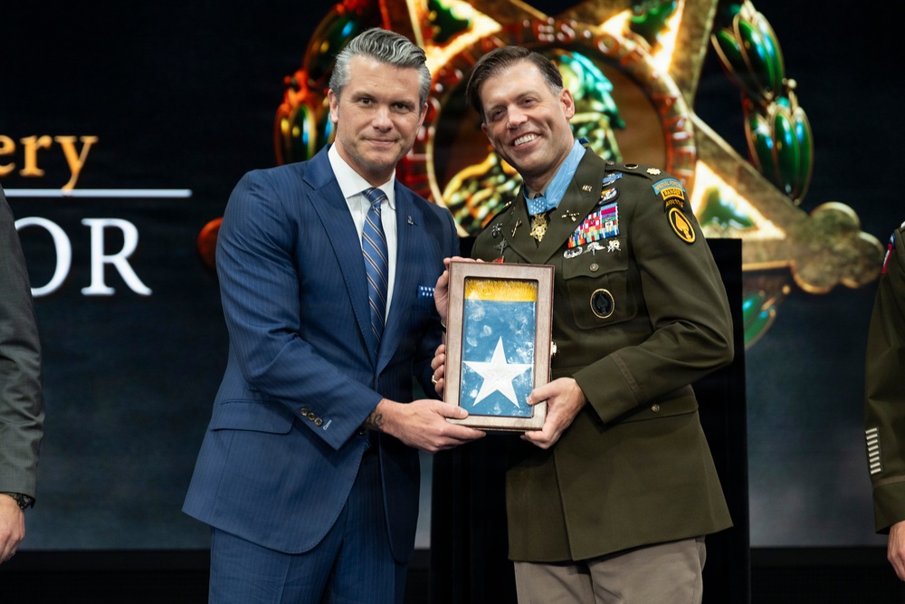 SW attends Maj. Nicolas Dockery's MOH Induction Ceremony