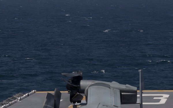 Kearsarge Conducts Flight Operations