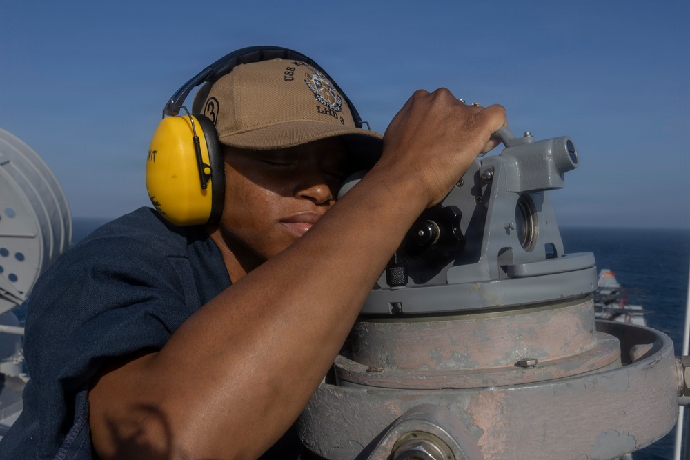 Kearsarge Conducts Daily Operations