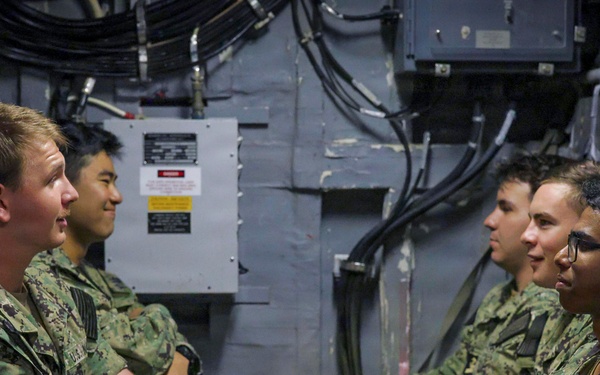 Midshipmen Prepare to Leave Kearsarge