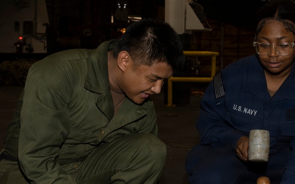 Kearsarge Conducts Daily Operations
