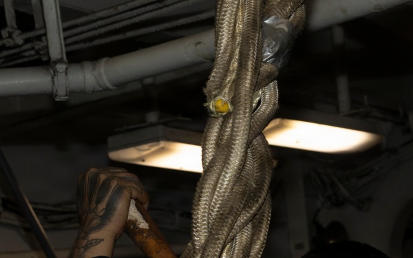 Kearsarge Conducts Daily Operations