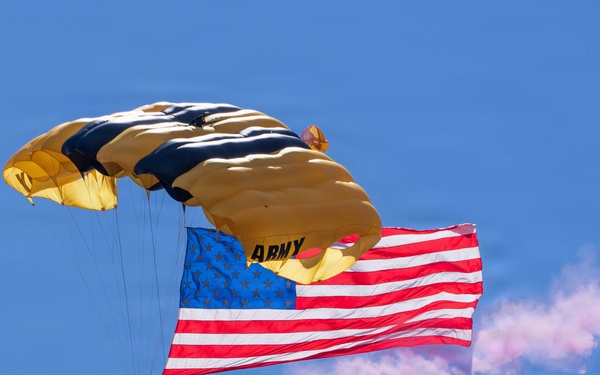 The U.S. Army Parachute Team jumps for Truckee Tahoe Airshow