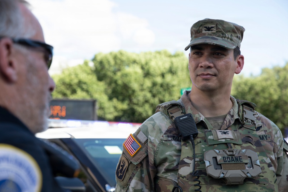 JTF-DC Leadership visits patrol teams
